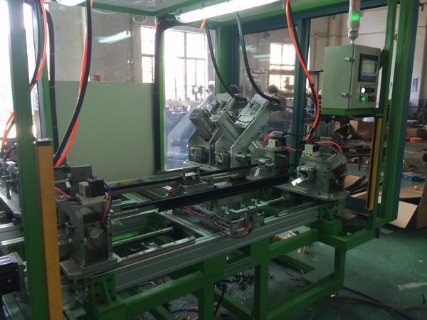 汽车密封条后加工设备